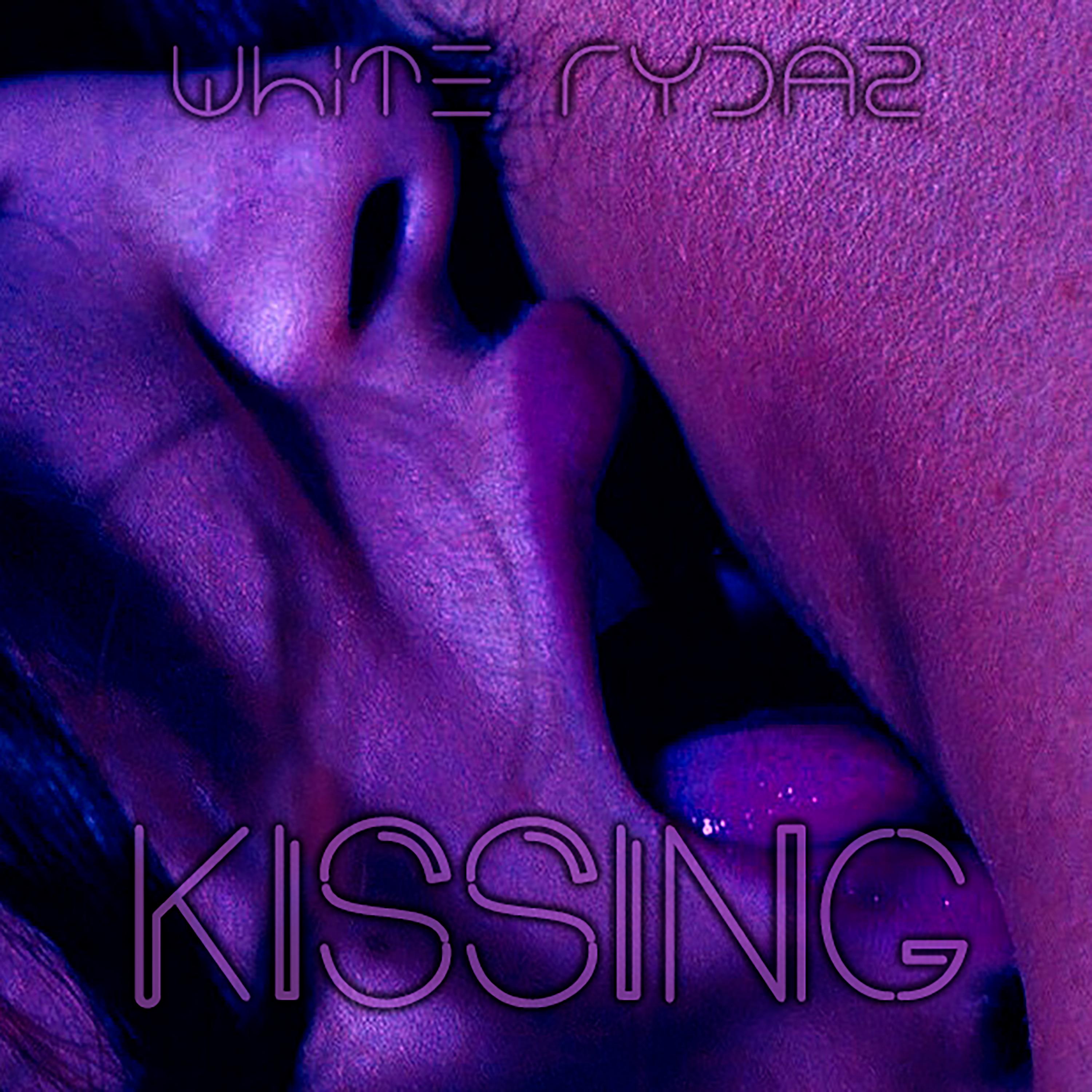 Постер альбома Kissing