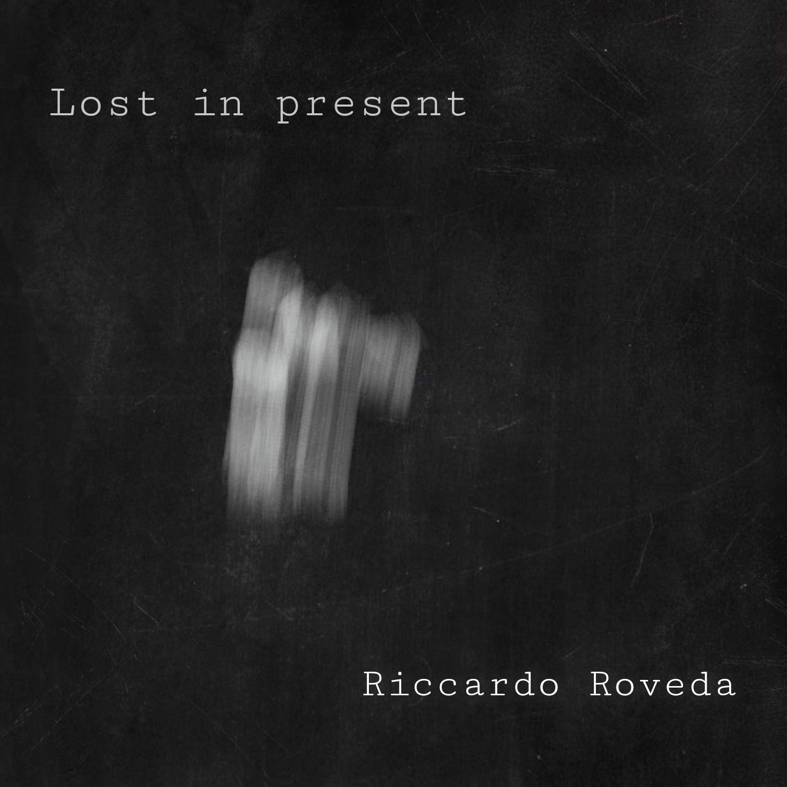 Постер альбома Lost in Present (Piano Solo)