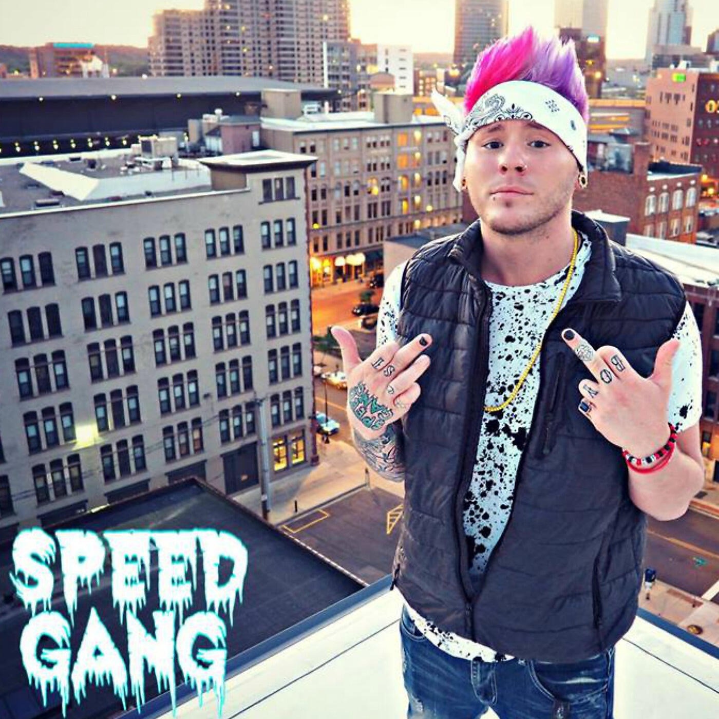 Портреты песня speed up. Speed gang. 1-900 Speed gang. Speed певец. Roof исполнитель.