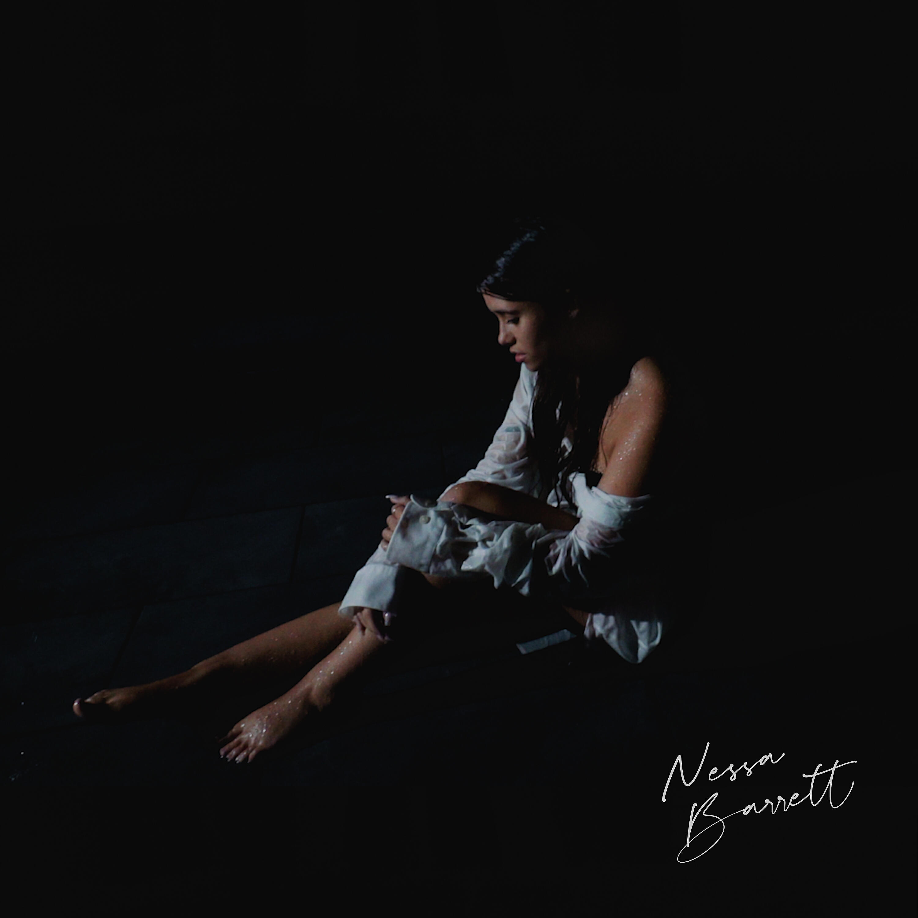 Nessa Barrett - Pain