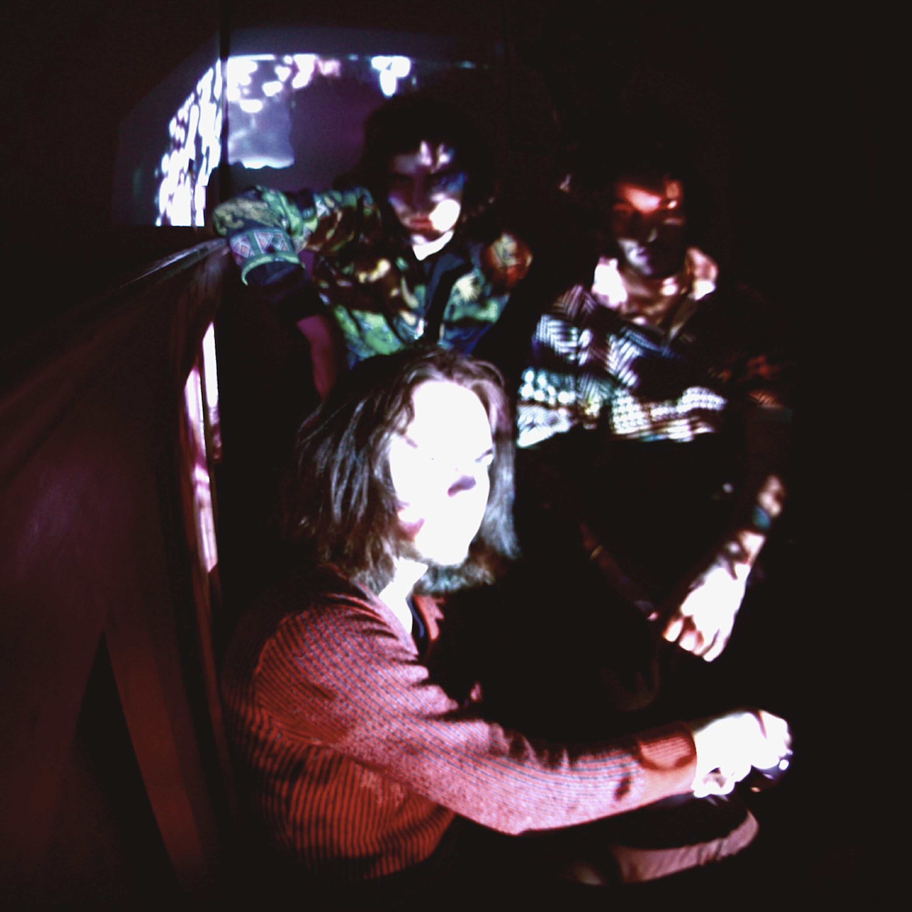 Night Beats - Dial 666