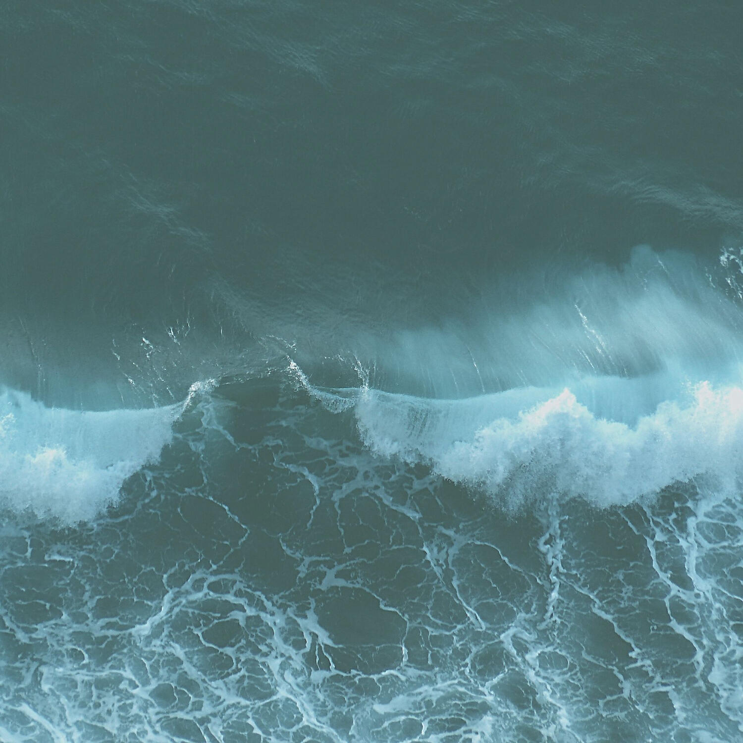 Light ASMR Ocean Waves - Tremendous Soundscapes with Waves - Vibe for Deep Sleep