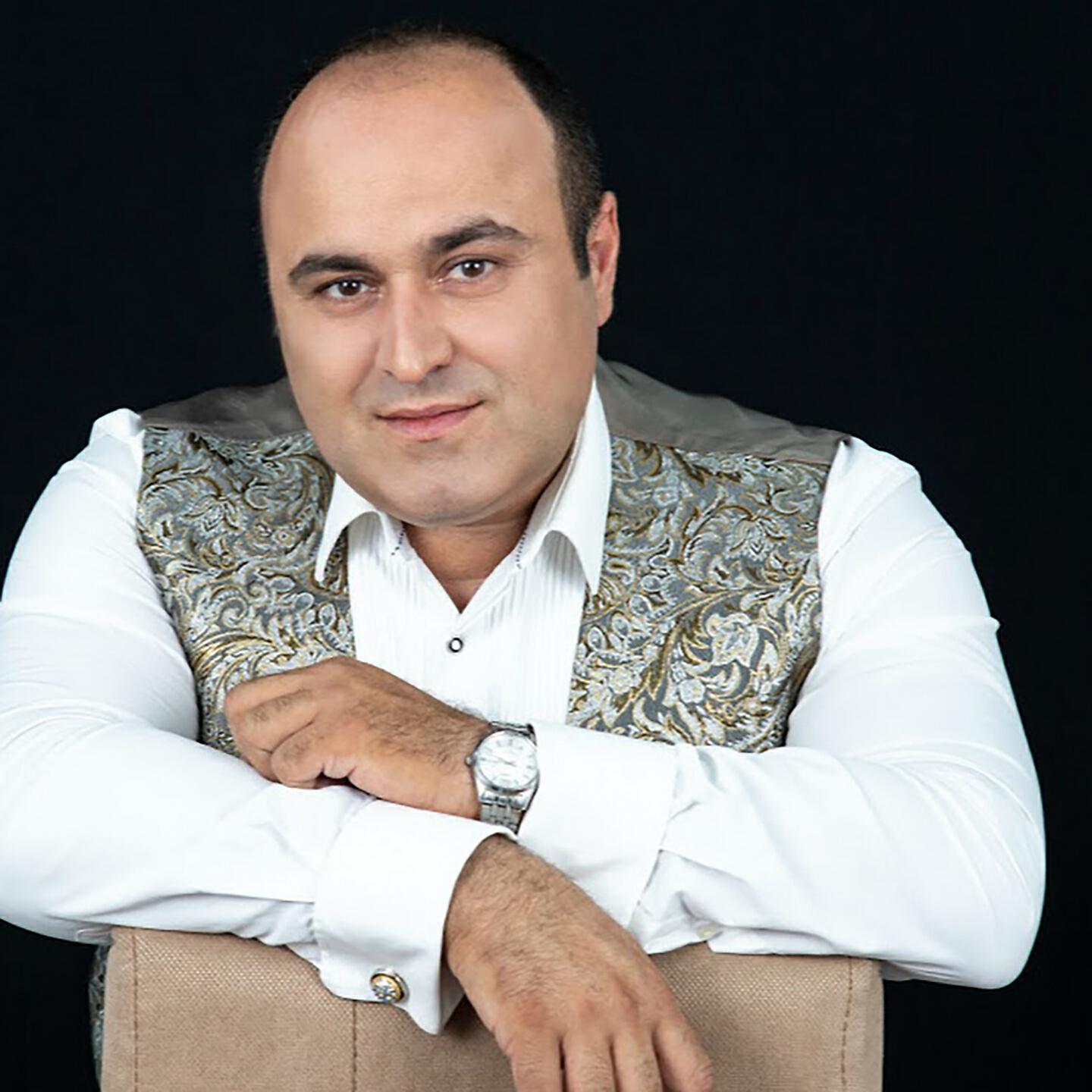 Armen Khublaryan - Adamandi Pes