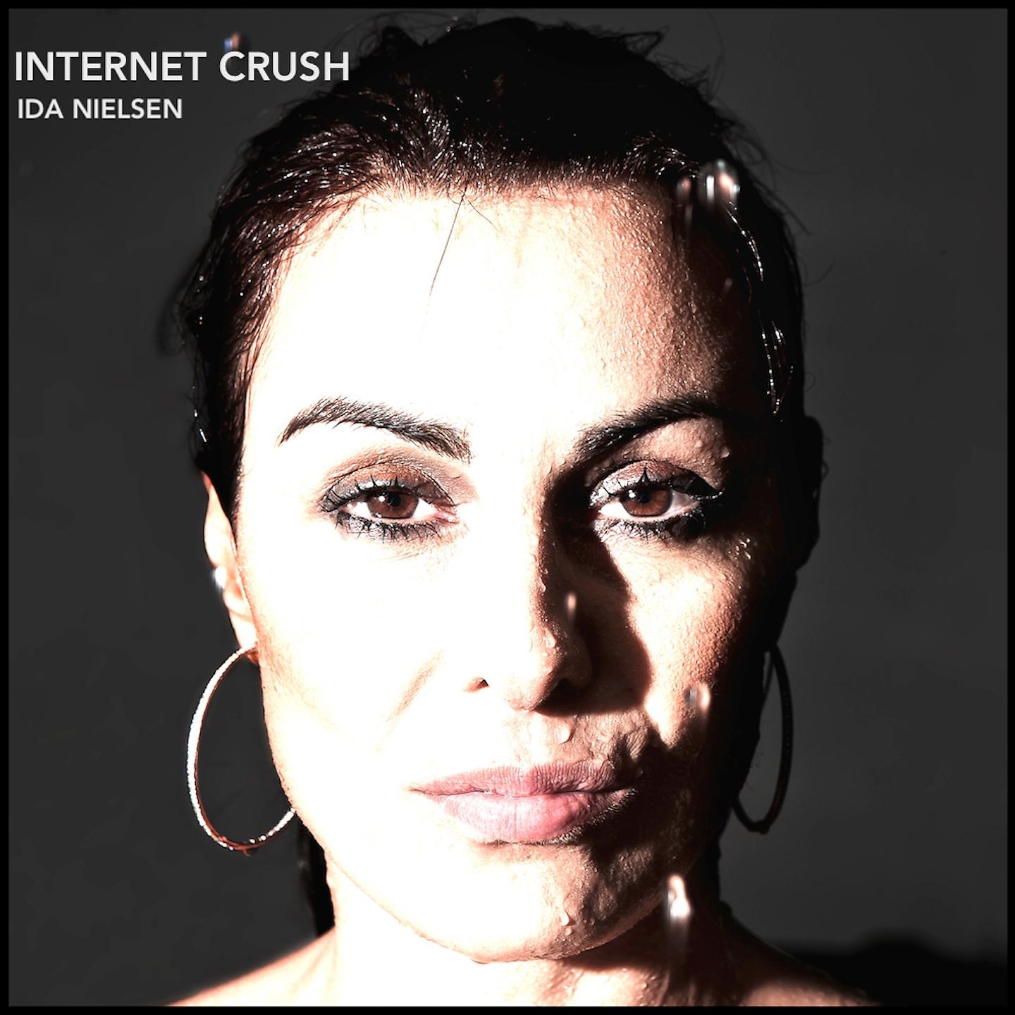 Постер альбома Internet Crush