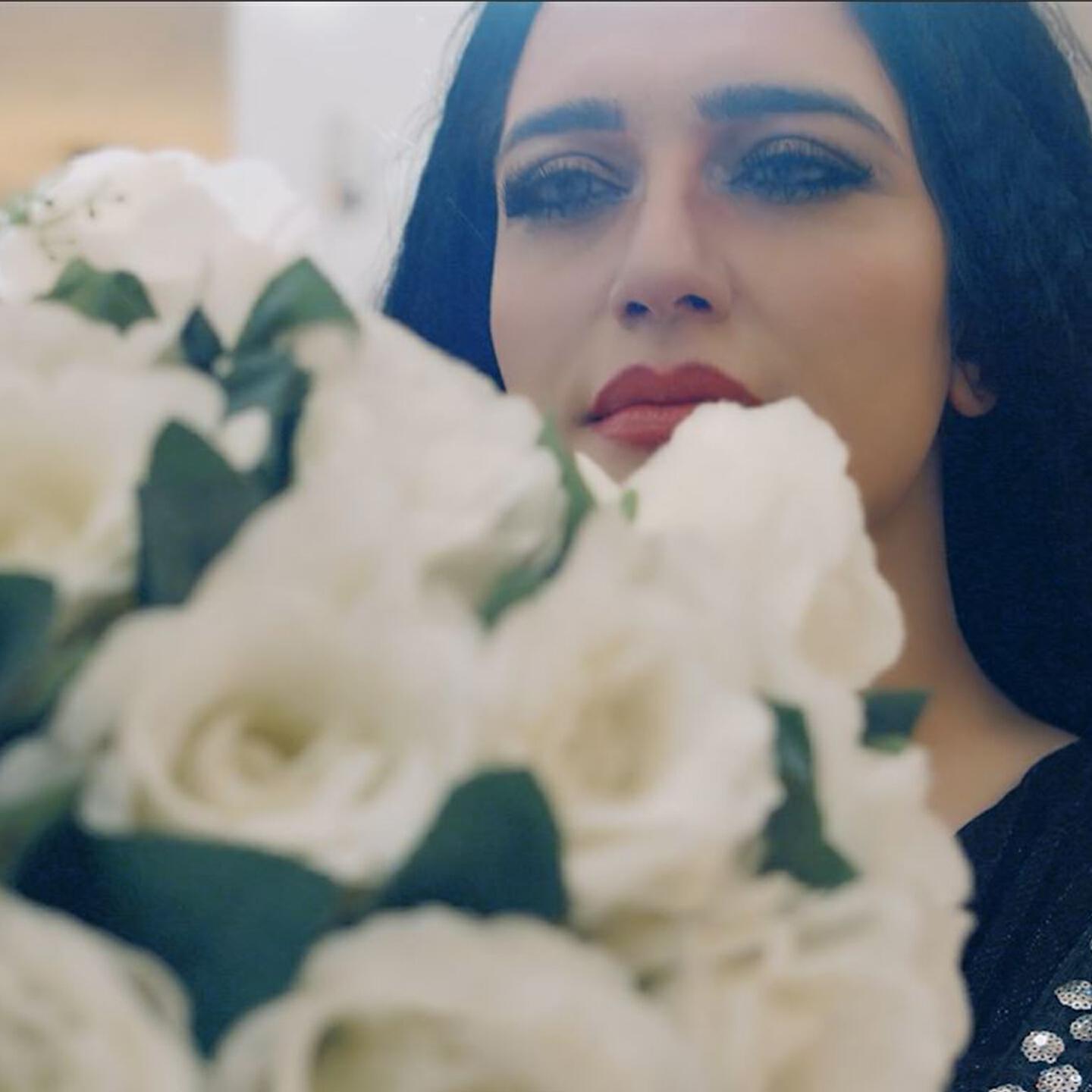 Derya Avcı - Ömrüm Senin Olsun