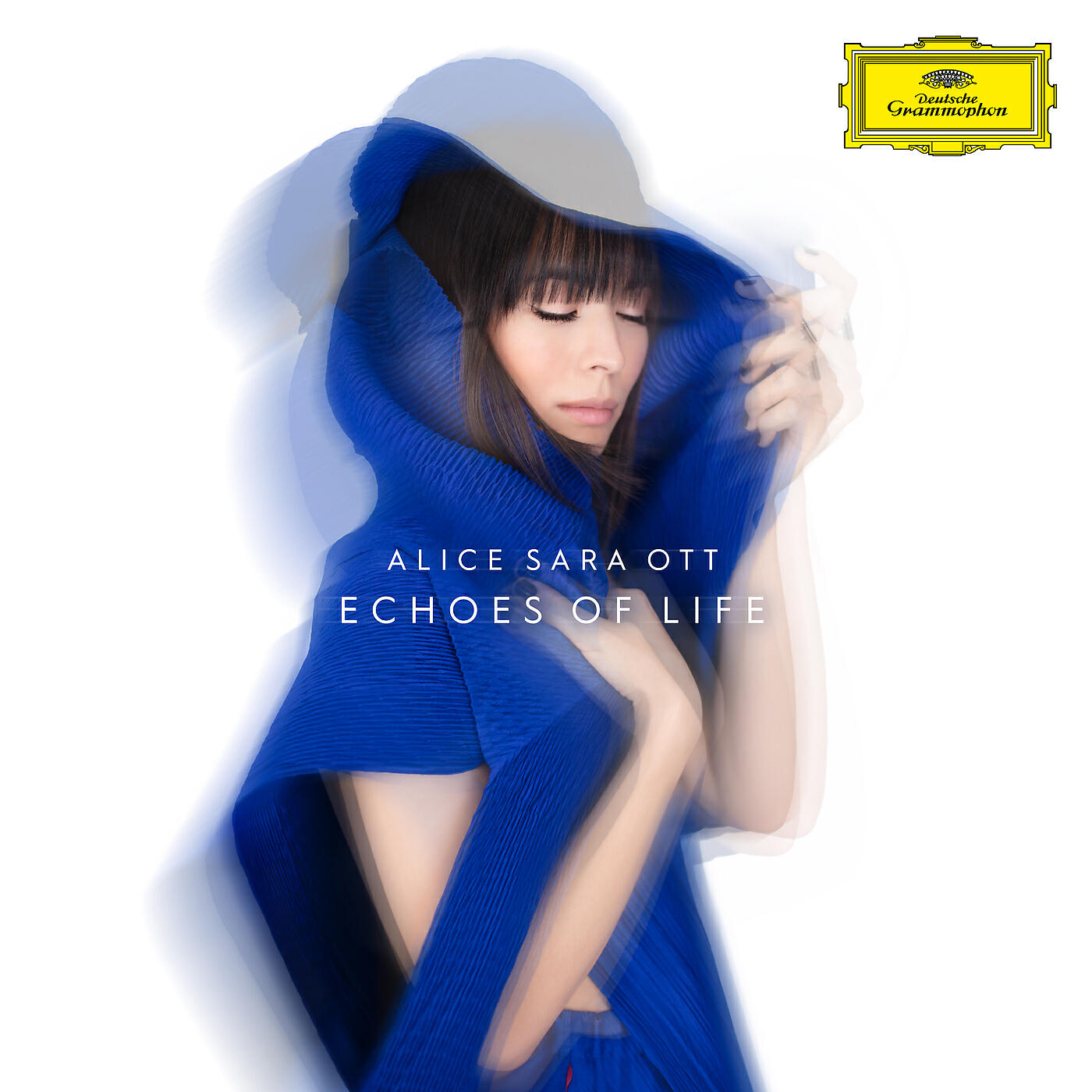 Alice Sara Ott - Chopin: 24 Preludes, Op. 28 - No. 23 in F Major. Moderato