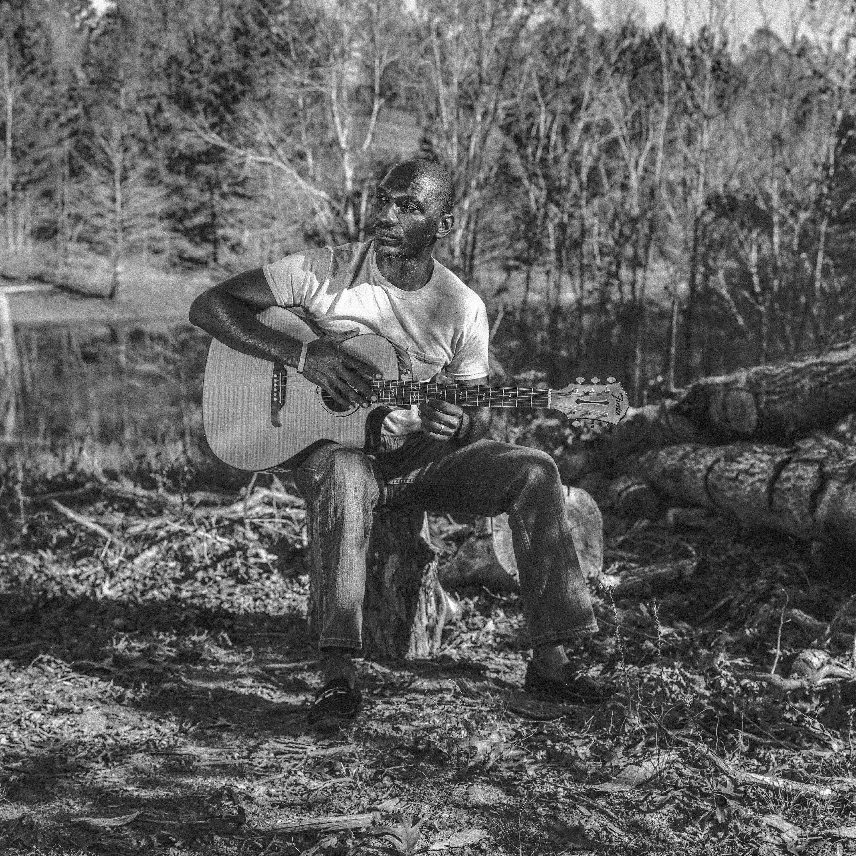 Cedric Burnside - The World Can Be So Cold