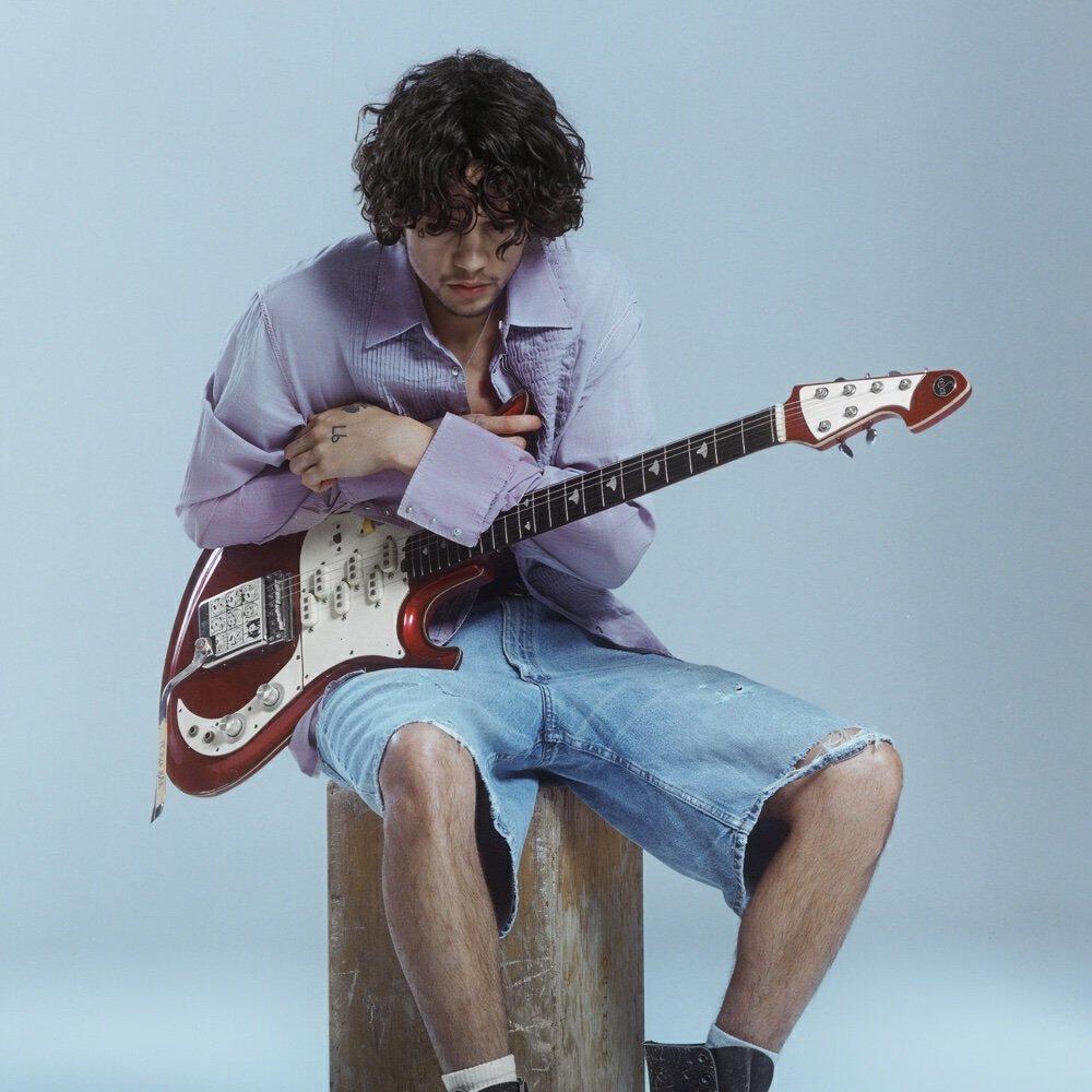 Dominic Fike все песни в mp3