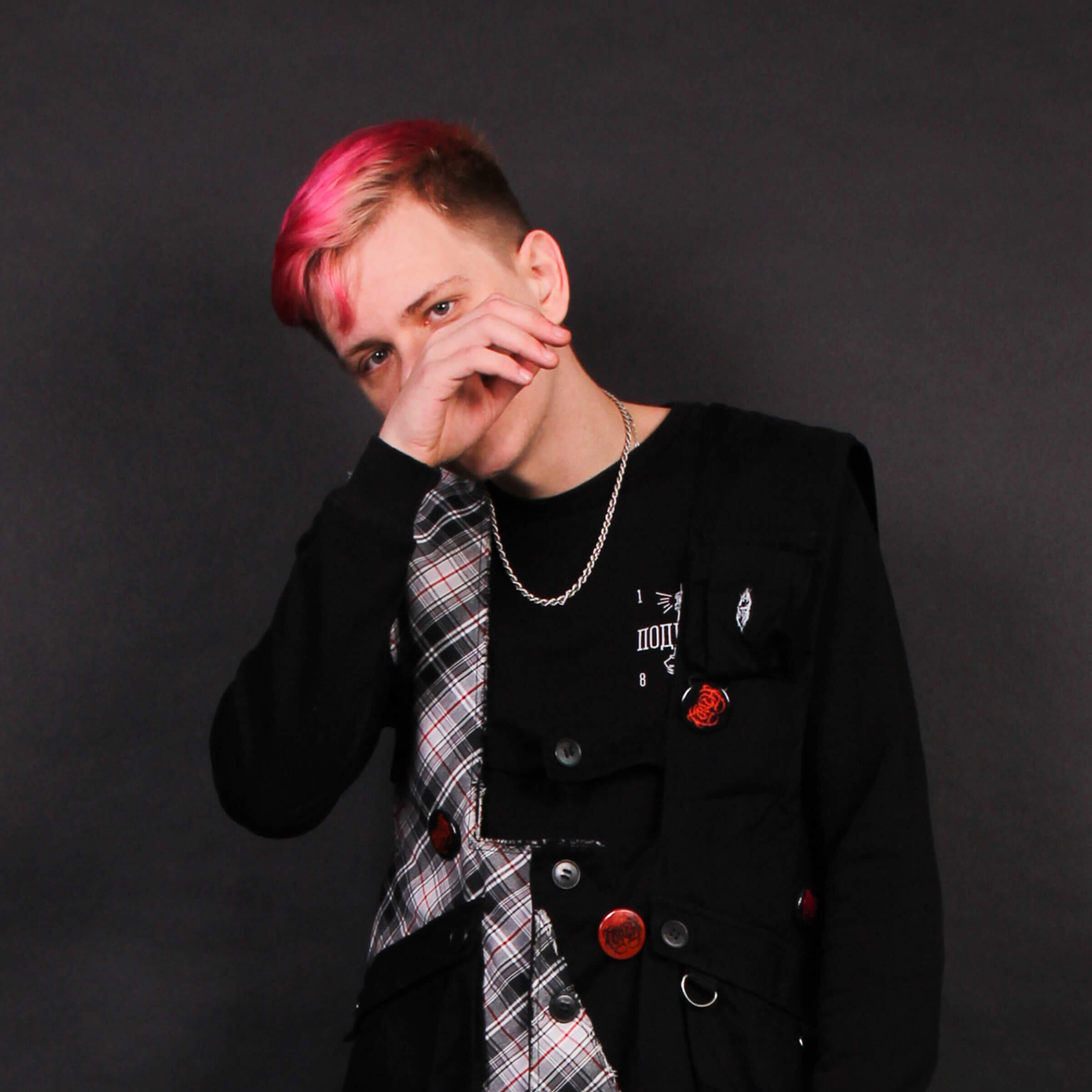 МАЛЬЧИК все песни в mp3