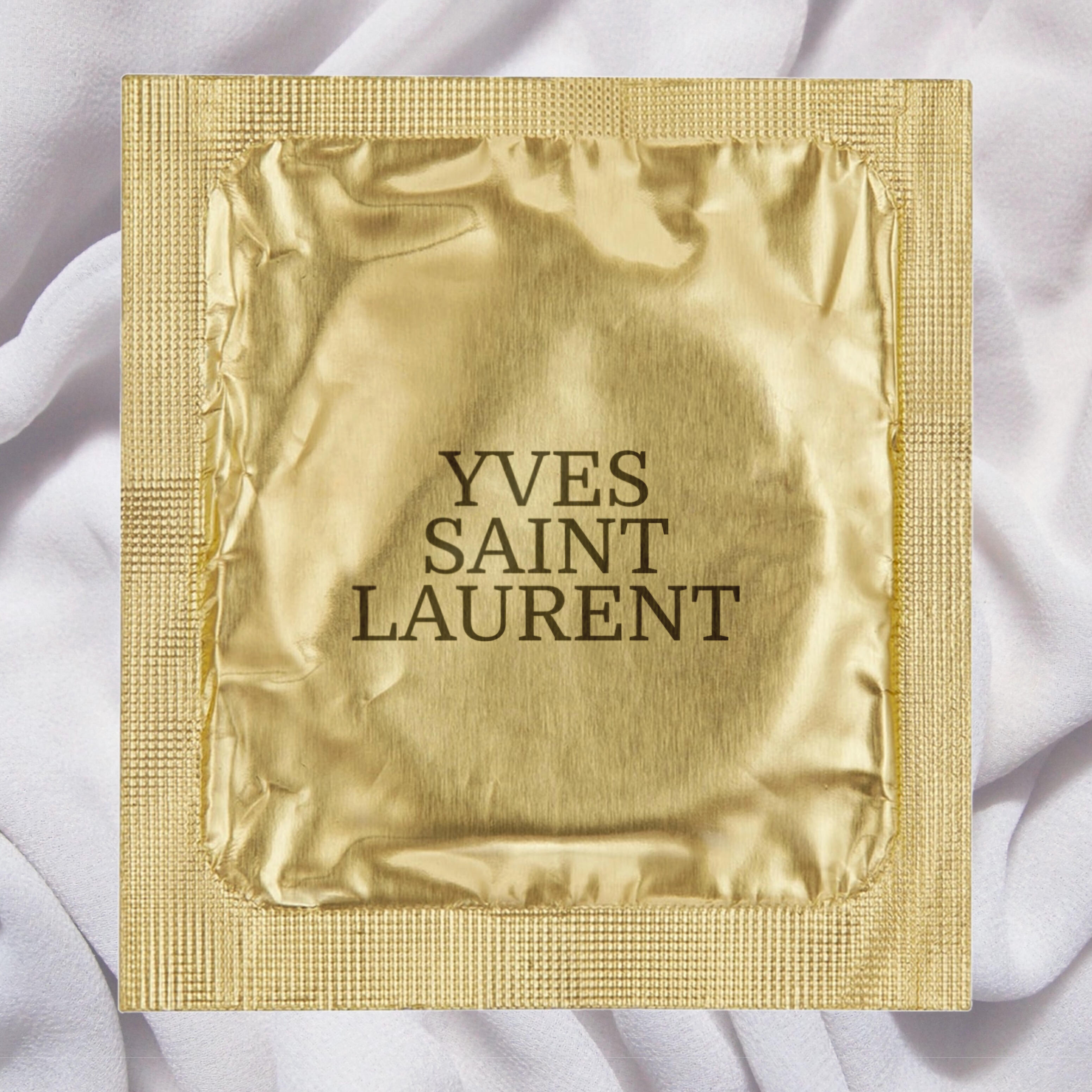 #ТИПОМОДНЫЙ - Yves Saint Laurent