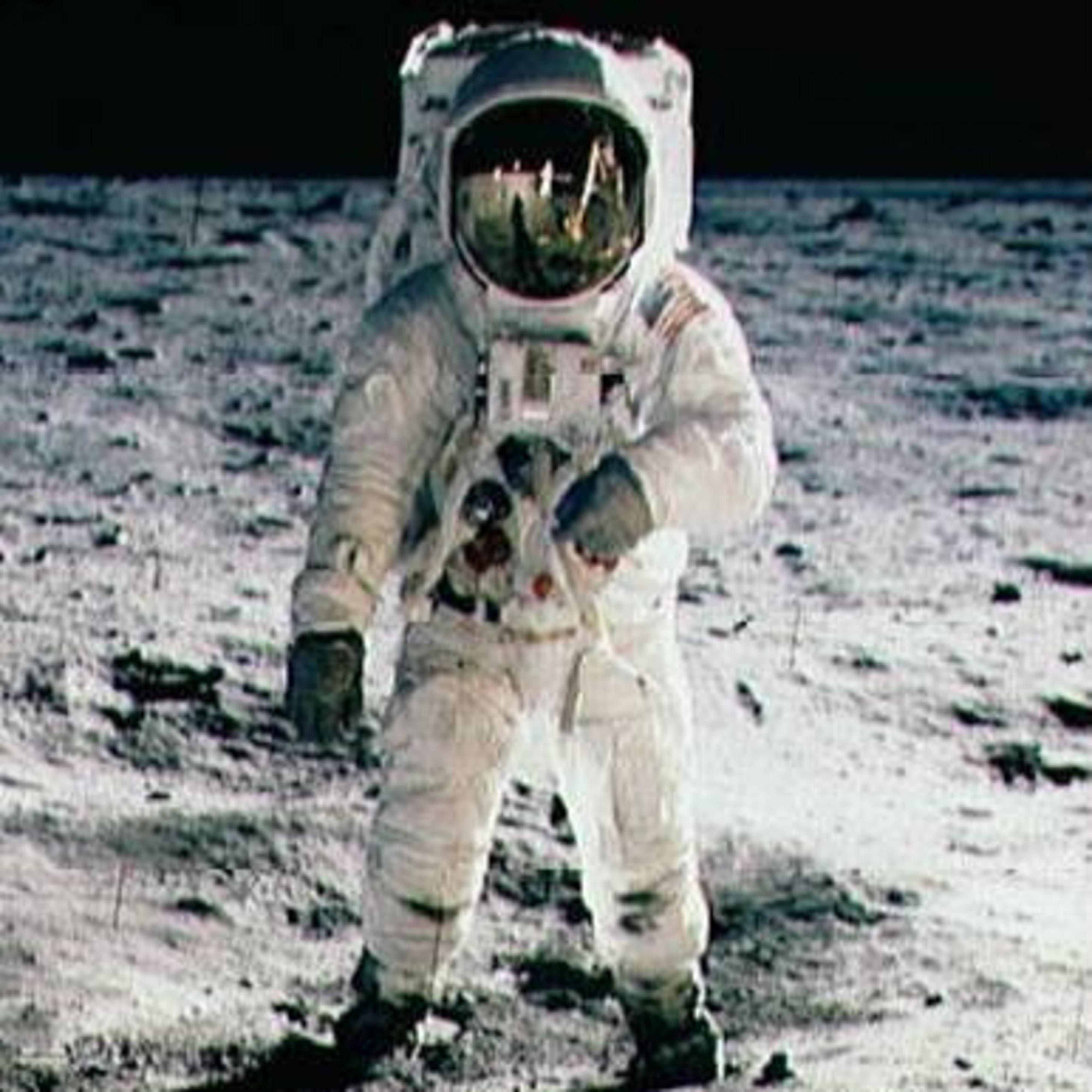 Malachi Bailky - Space travel