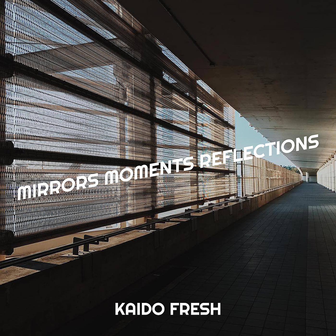Постер альбома Mirrors Moments Reflections