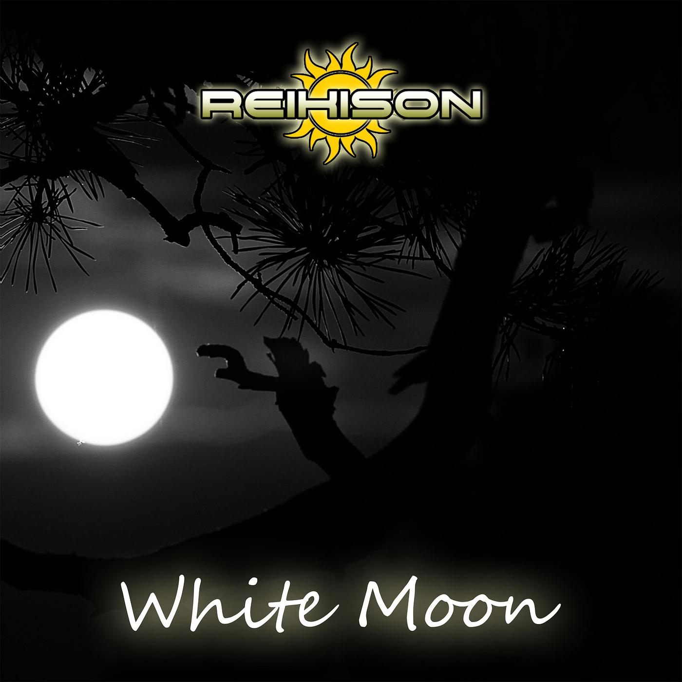 Постер альбома White Moon