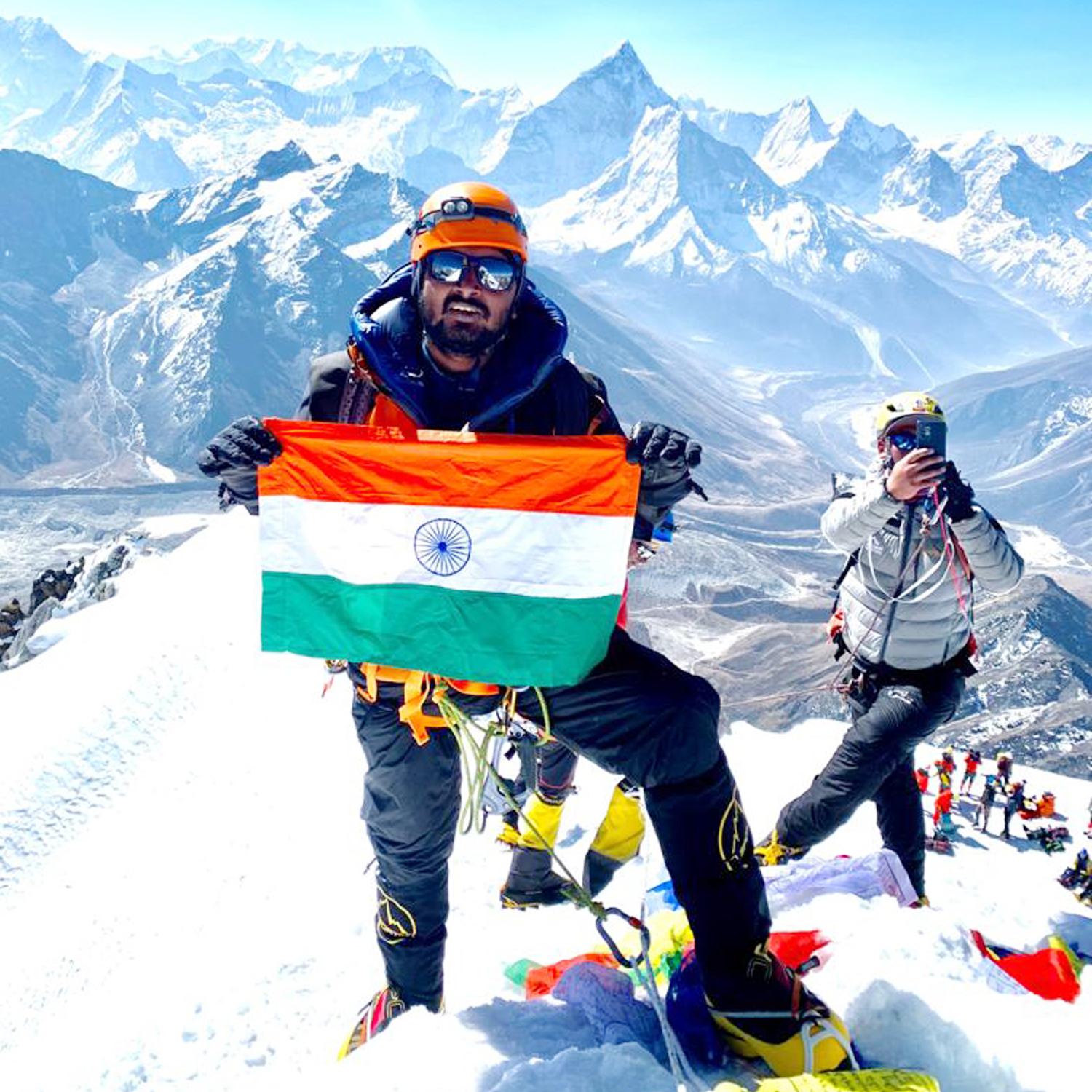 Постер альбома Ashish Singh Mount Everest Summitter