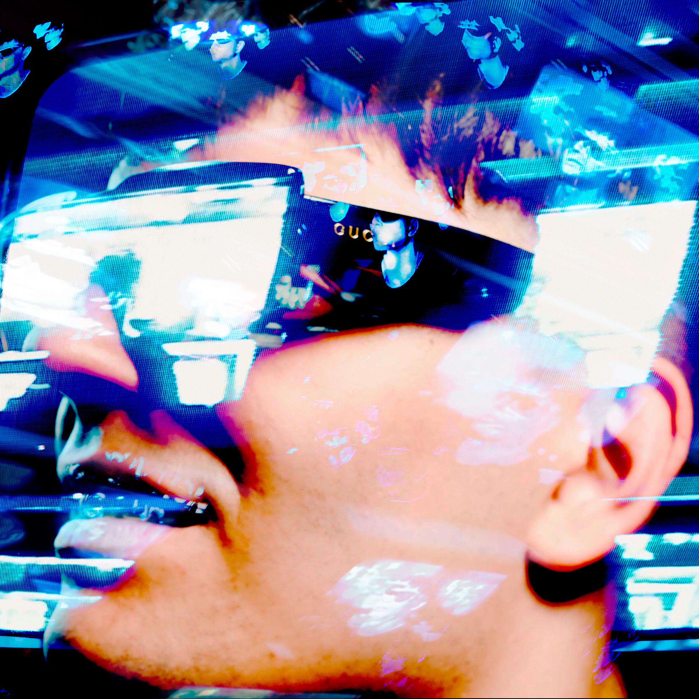 TRXSTR - Dog’s Out