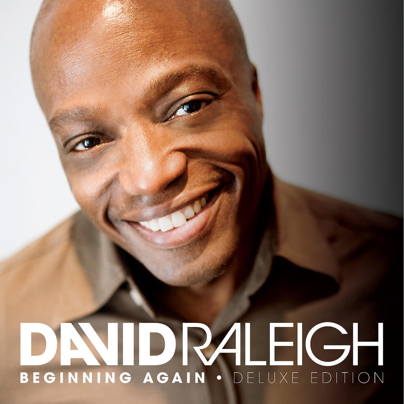 David Raleigh - That's What Friends Are for (feat. Alan Cumming, Ari Gold & Billy Porter)