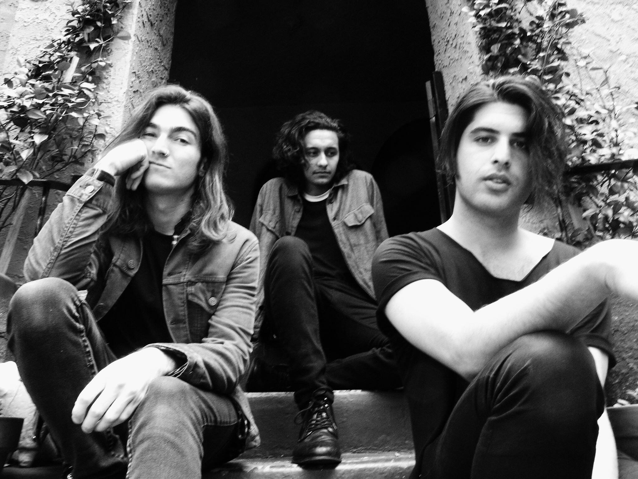 The chain sleepwalking. Teenage Wrist Band. Loathe группа. The Chain gang of 1974. Teenager Band.