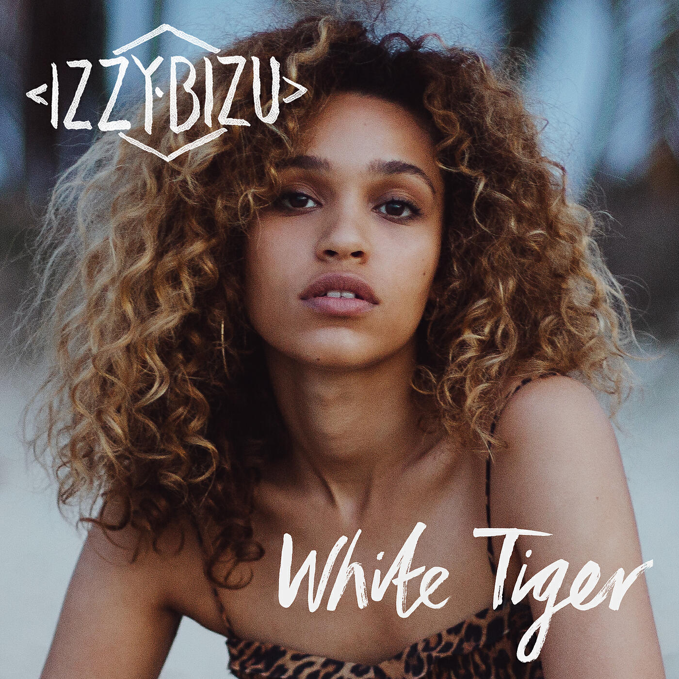 Izzy Bizu - White Tiger (Single Version)