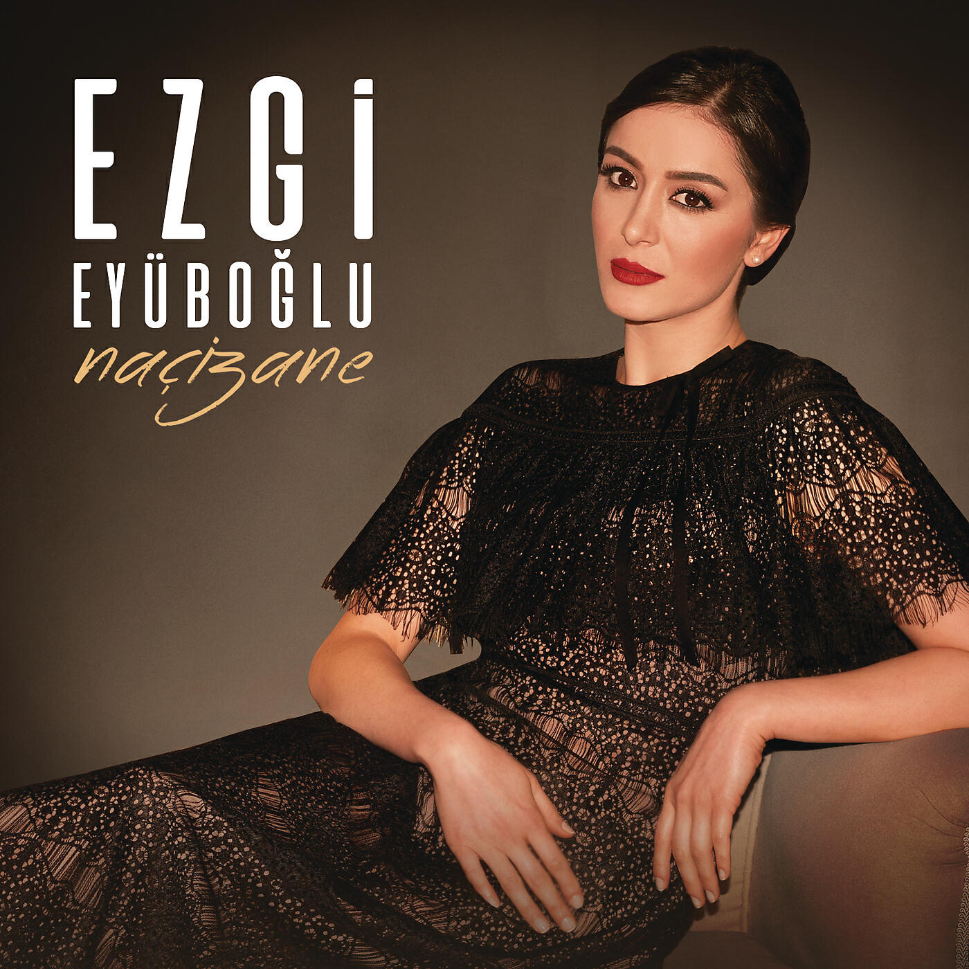 Ezgi Eyuboglu - Gürgen Dalı