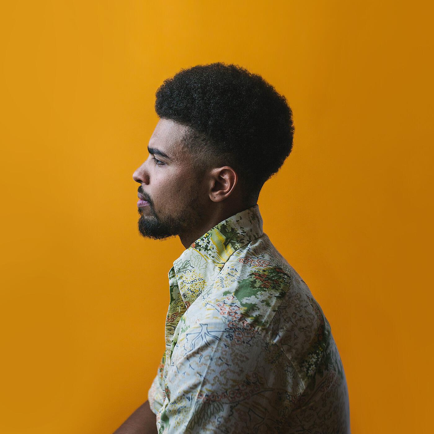 Devon Gilfillian - Here & Now (Live)