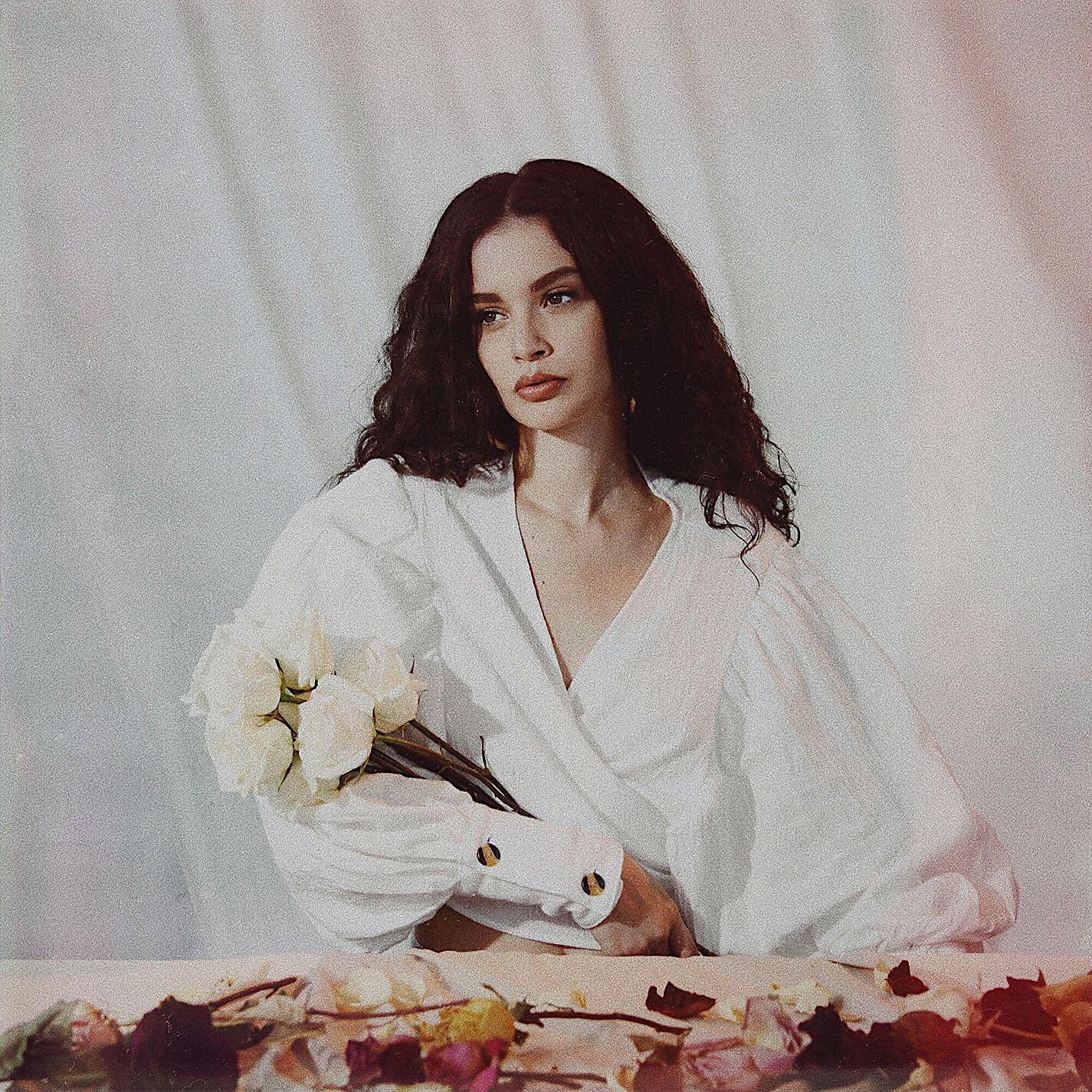 Sabrina Claudio - Belong to You (feat. 6LACK)