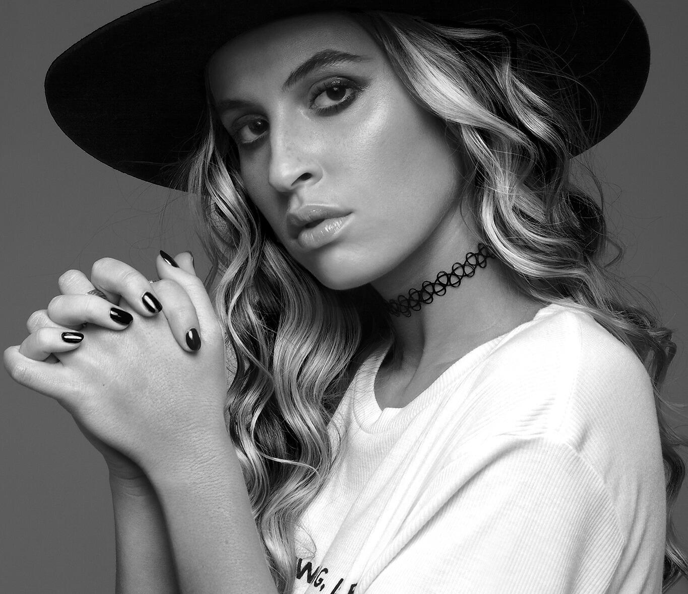 Fletcher все песни в mp3