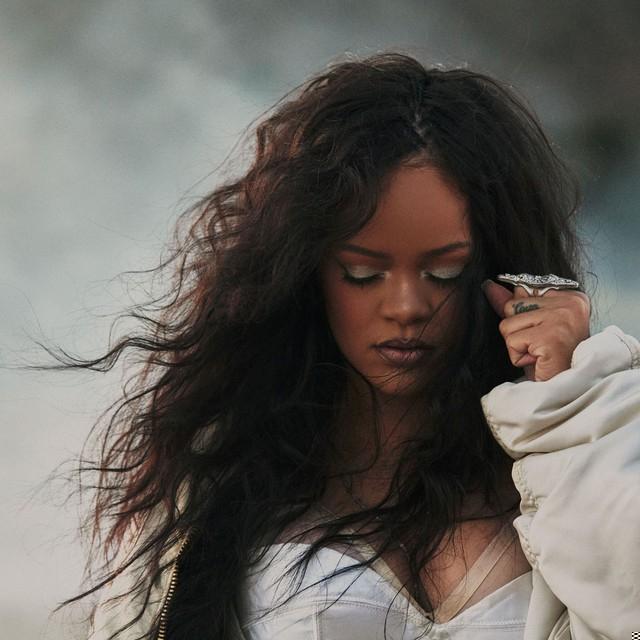 Rihanna все песни в mp3