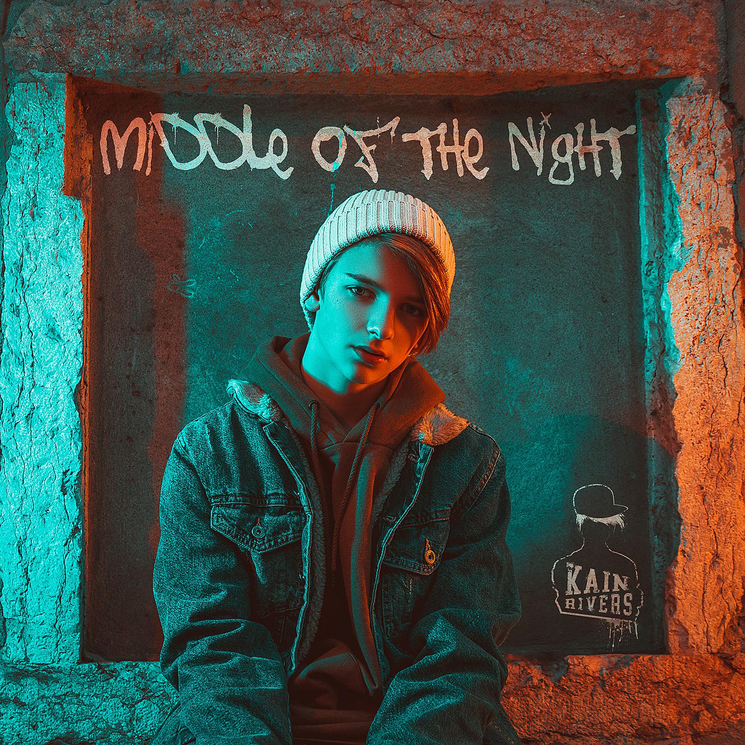 Постер альбома Middle of the Night