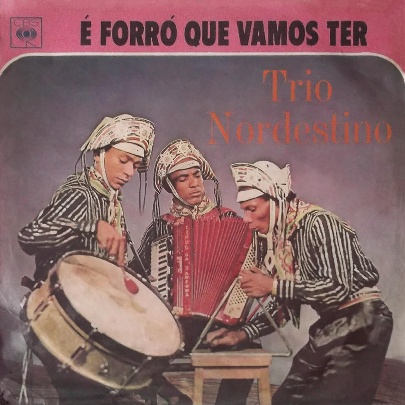 Trio Nordestino - Naquele São João