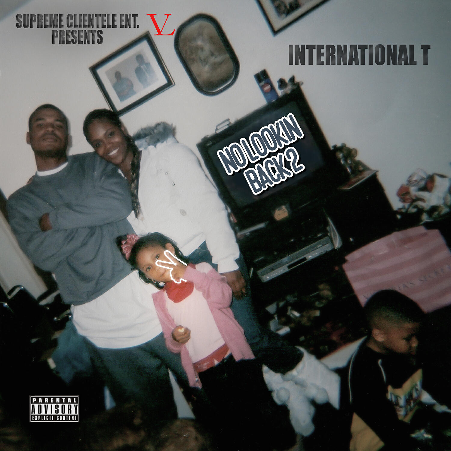 International T - Ballin' (feat. Dave East)