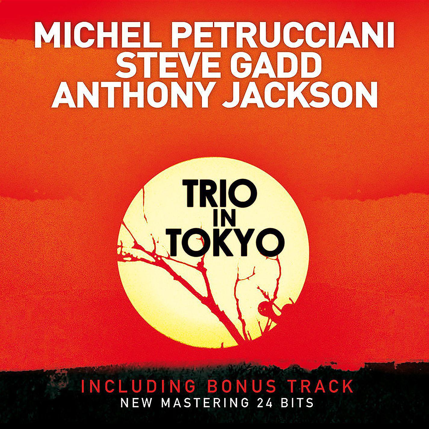 Постер альбома Trio in Tokyo (Live) [Bonus Track Version] [2009 Remastered Version]