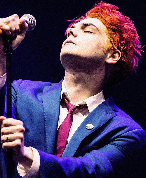 Gerard Way - фото