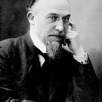 Erik Satie - фото