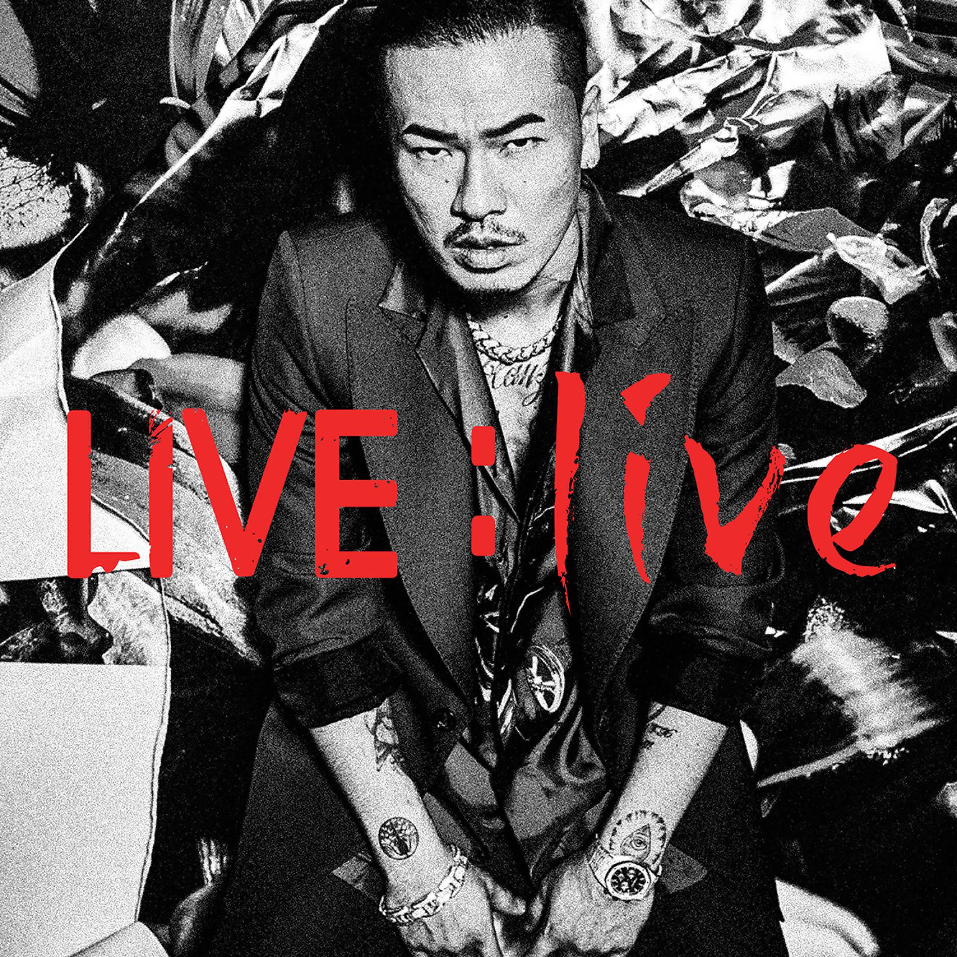 Постер альбома LIVE : live