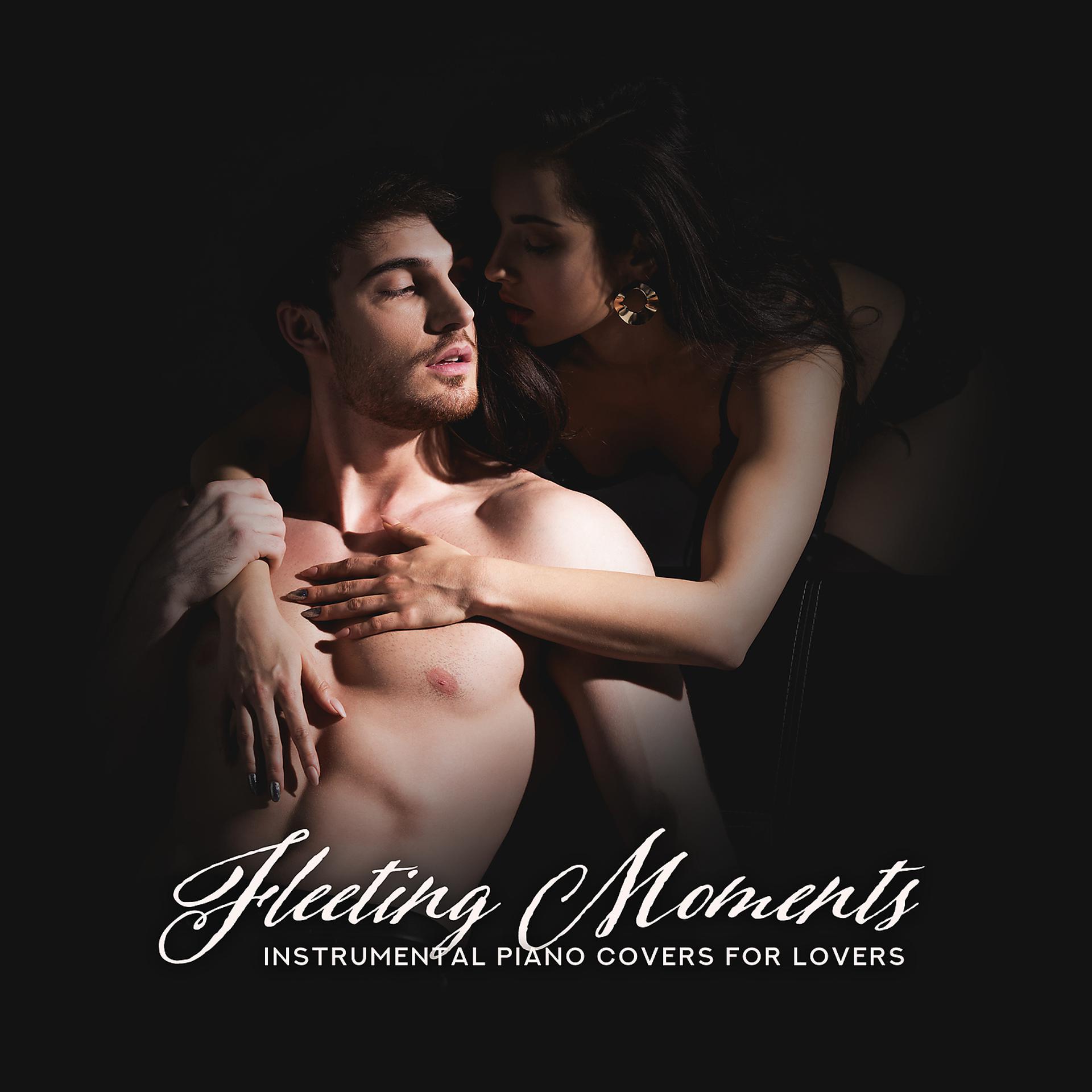 Постер альбома Fleeting Moments: Instrumental Piano Covers for Lovers