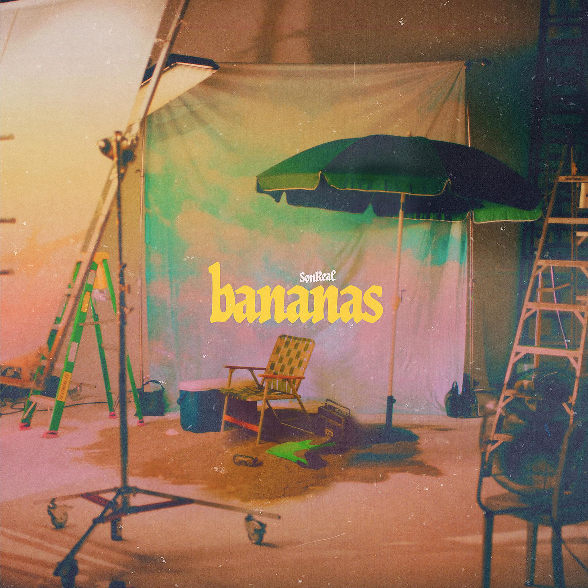 Постер альбома bananas