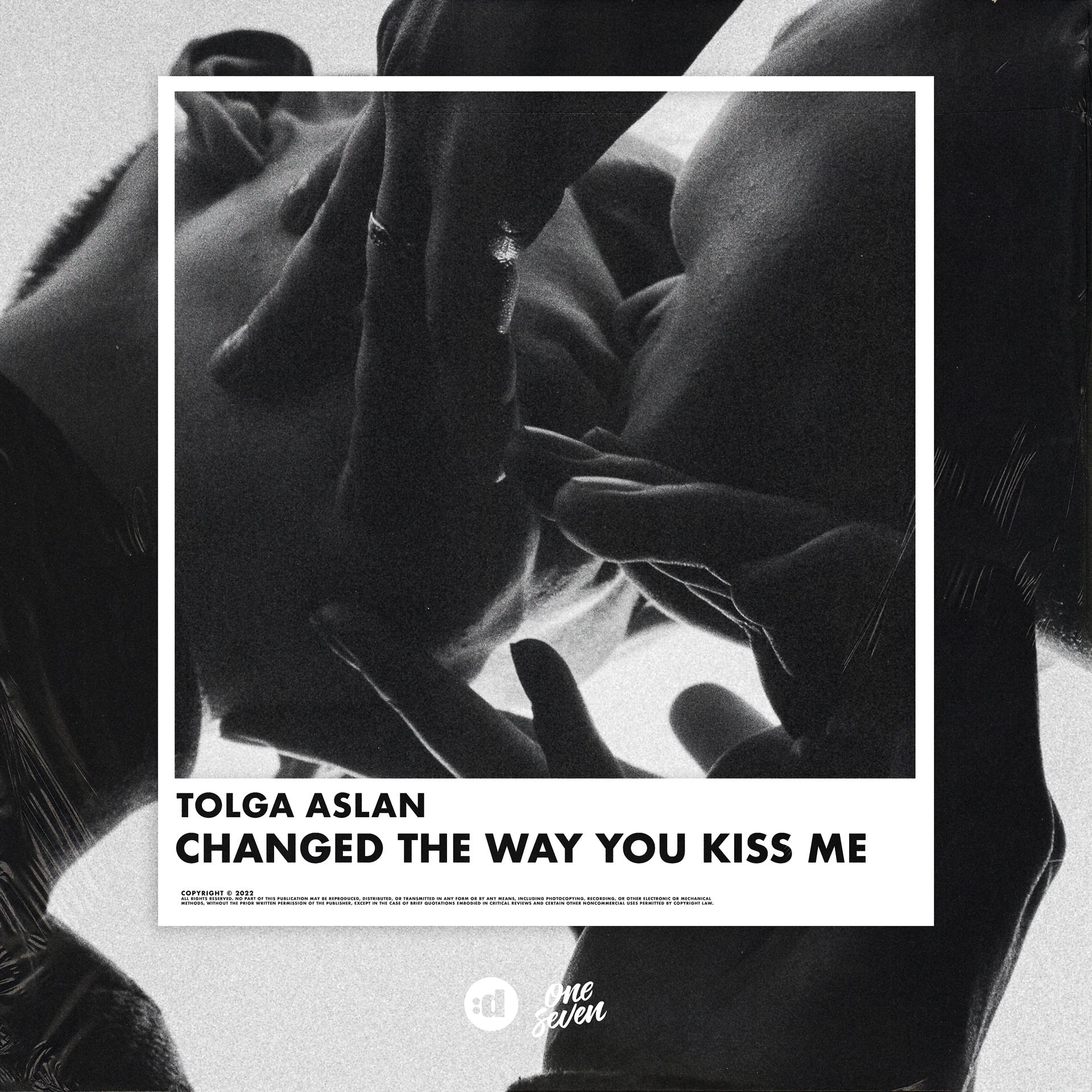 Постер альбома Changed the Way You Kiss Me