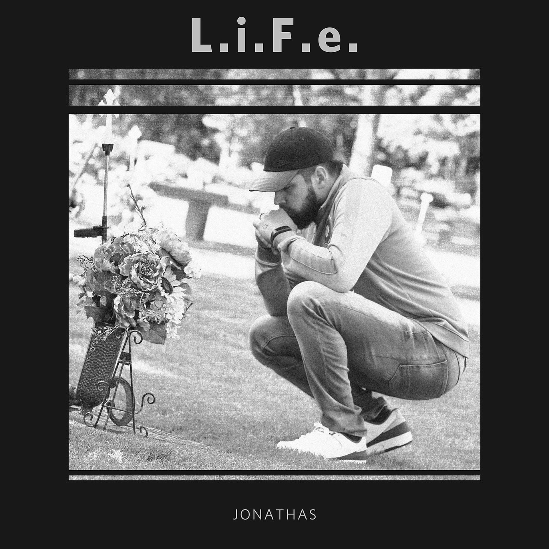 Постер альбома L.I.F.E. - EP